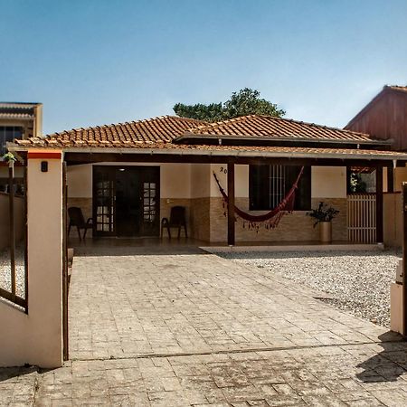 Sua Casa De Ferias 5 Minutos A Pe Do Beto Carrero! Villa Penha  Bagian luar foto