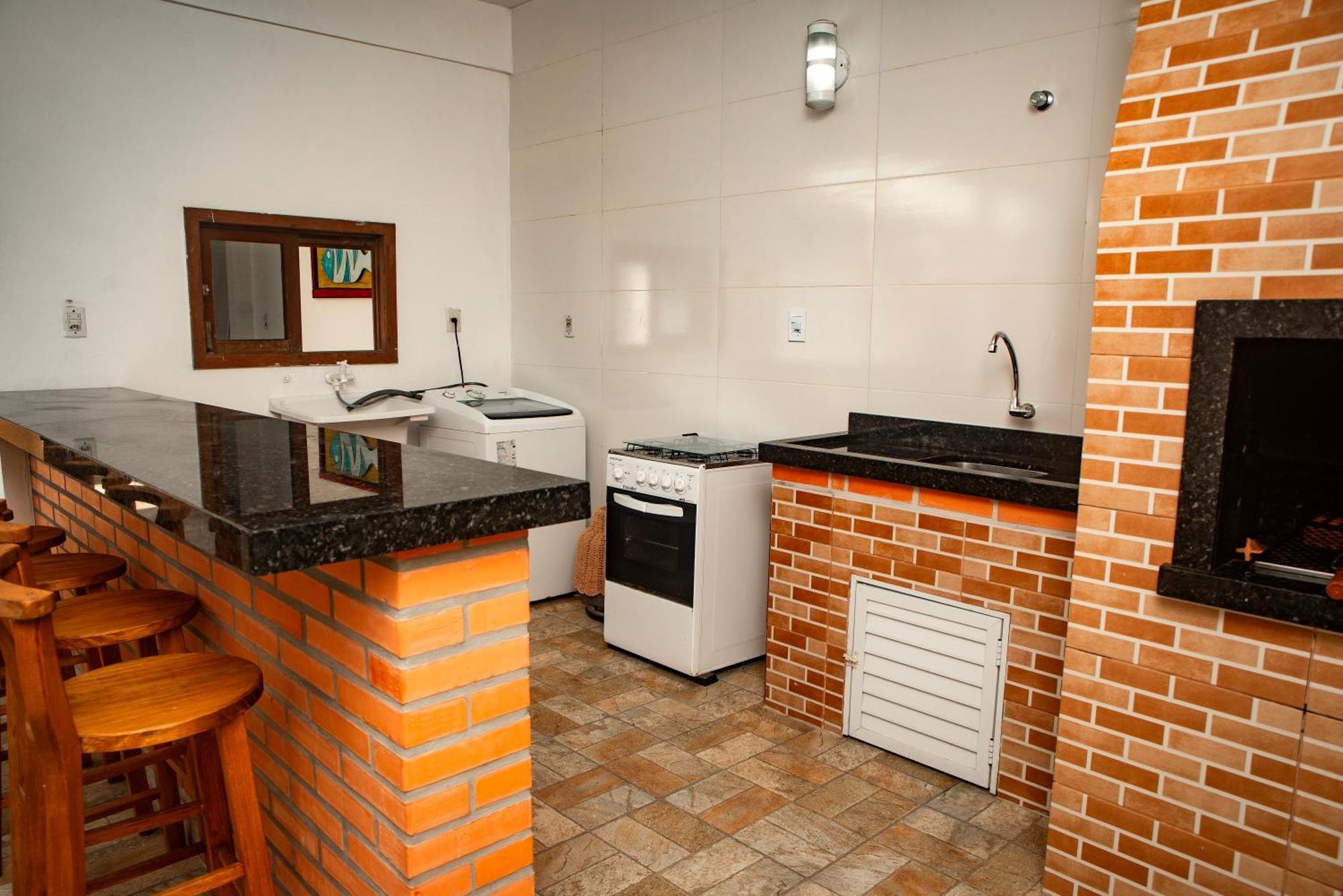 Sua Casa De Ferias 5 Minutos A Pe Do Beto Carrero! Villa Penha  Bagian luar foto
